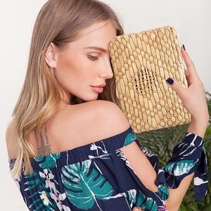 Last one! Natural Envelope Clutch